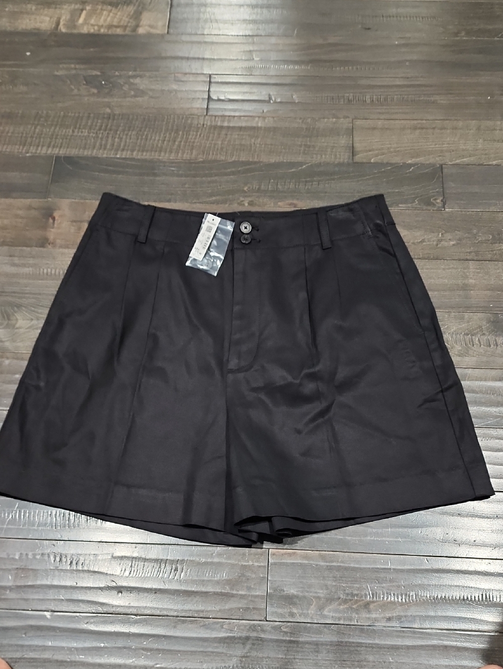 Madewell Pleated High-Waist Women's Black Shorts